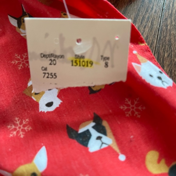 Simon Banks Christmas shirt with dogs - Picture 5 of 5